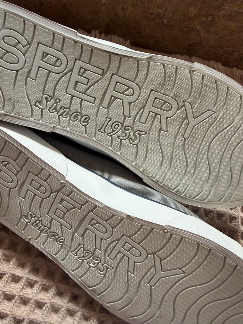Sperry Women’s Gray Canvas Sneakers with Tan Leather Laces women’s 9.5 new - Picture 5 of 10